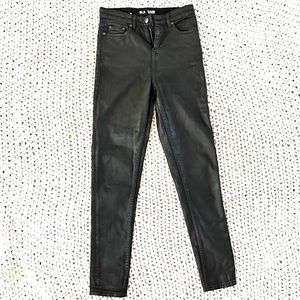 BLK DNM Jeans 8 Cooper Black Women